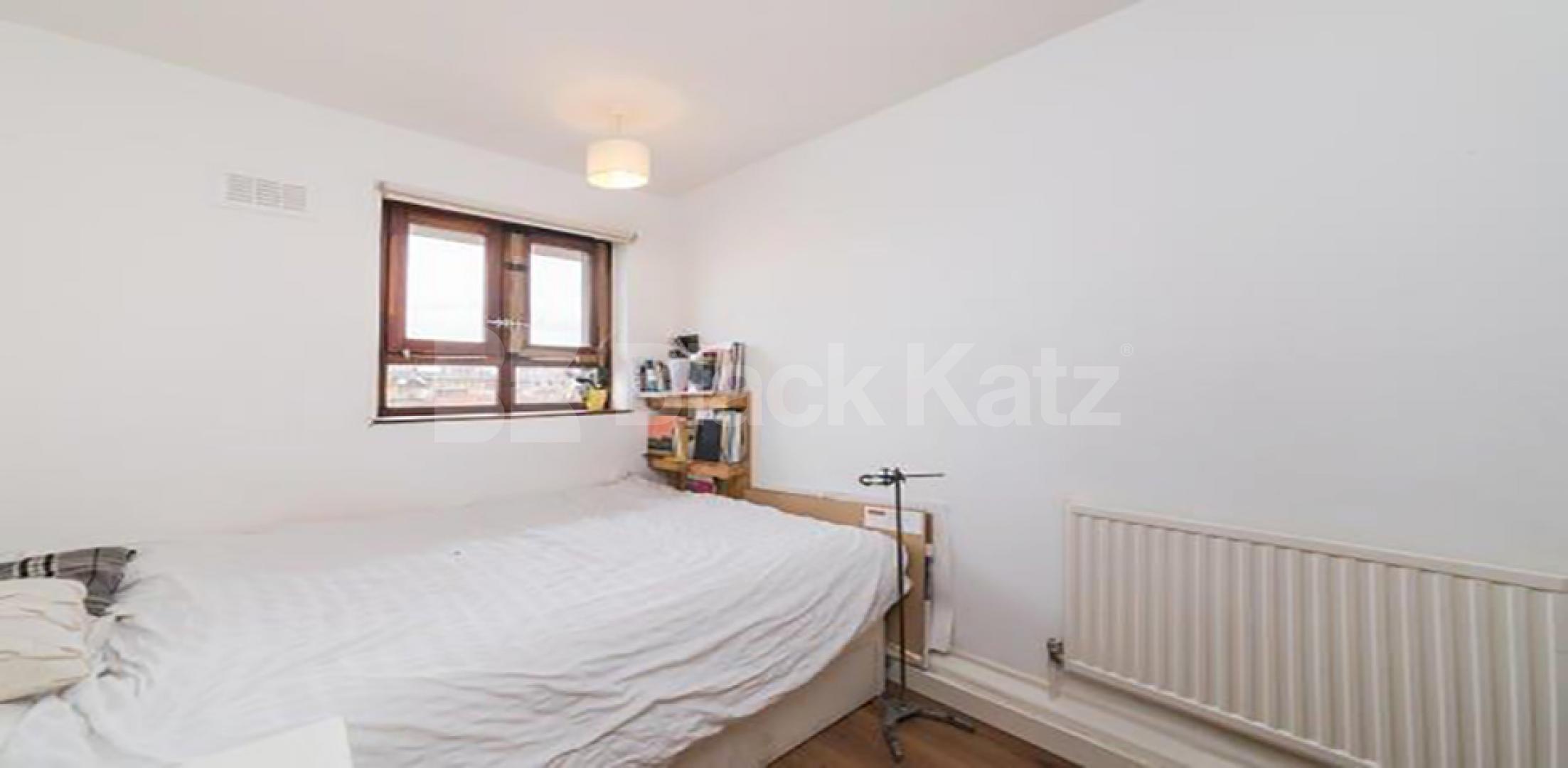 			2 Bedroom, 1 bath, 1 reception Flat			 Birkenhead Street , KINGS CROSS